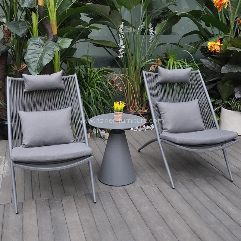 Moderní jednoduchý venkovní tkaný balkon